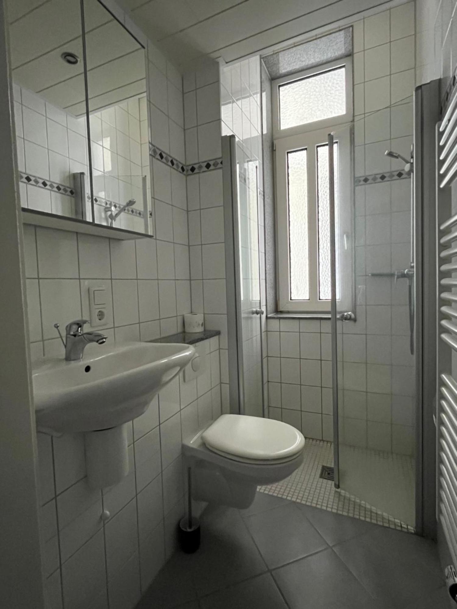 Frisch Renoviert - Ruhig Aber Dennoch Sehr Zentral Gelegen Apartment วิลเฮล์มฮาเฟน ภายนอก รูปภาพ